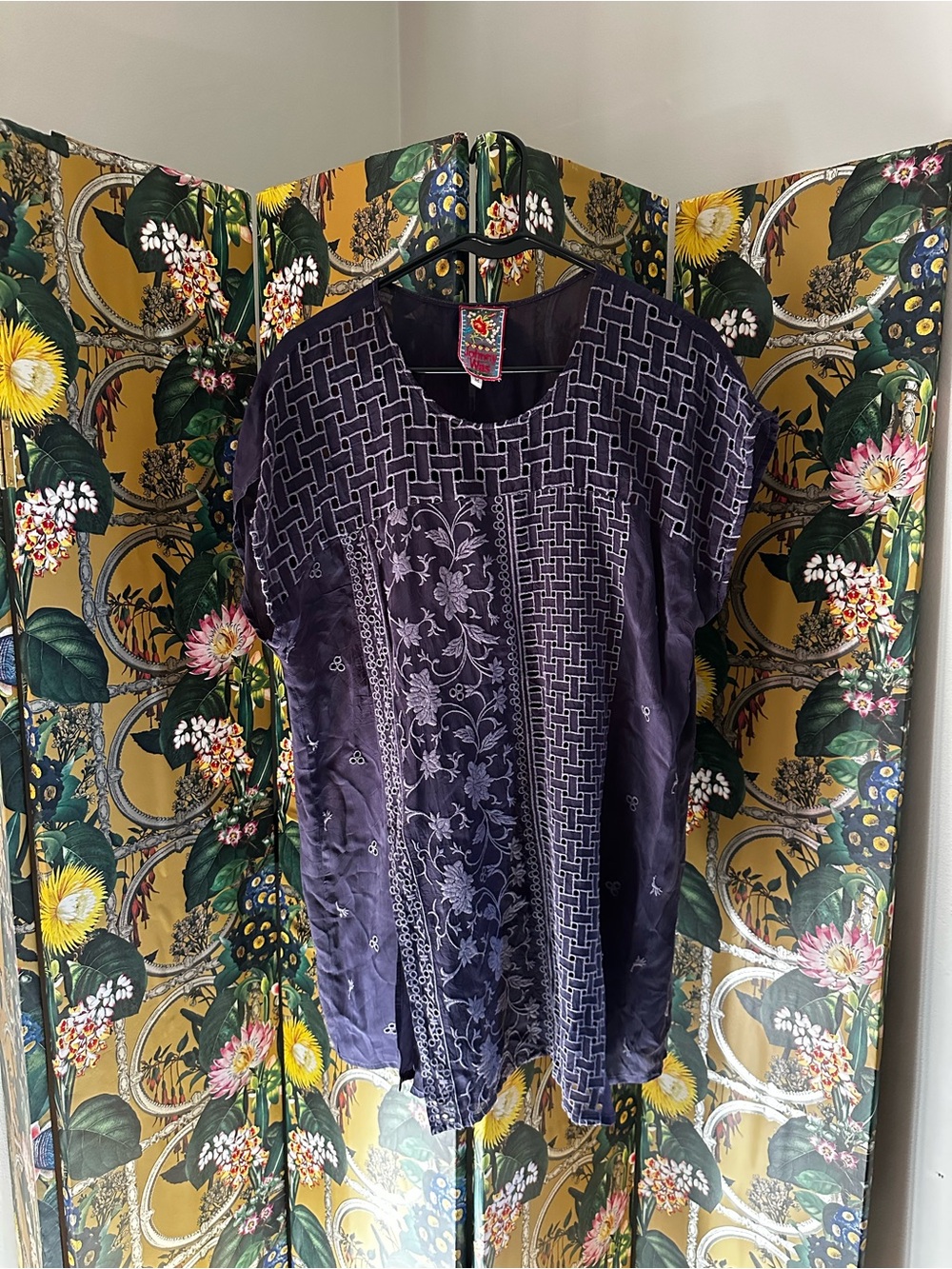 Johnny Was Purple Embroidered Short-Sleeve Tunic Top Medium M